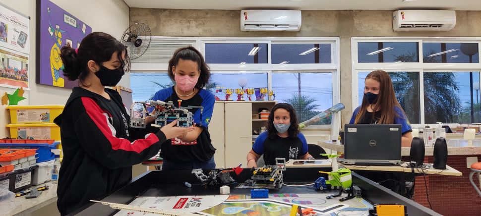 Equipes de Robótica do Sesi conquistam 1º lugar na etapa regional da FIRST LEGO League