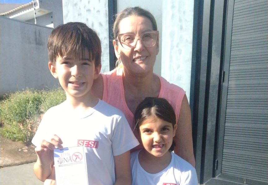 Estudantes do Sesi Furquim realizam ação de conscientização contra a dengue