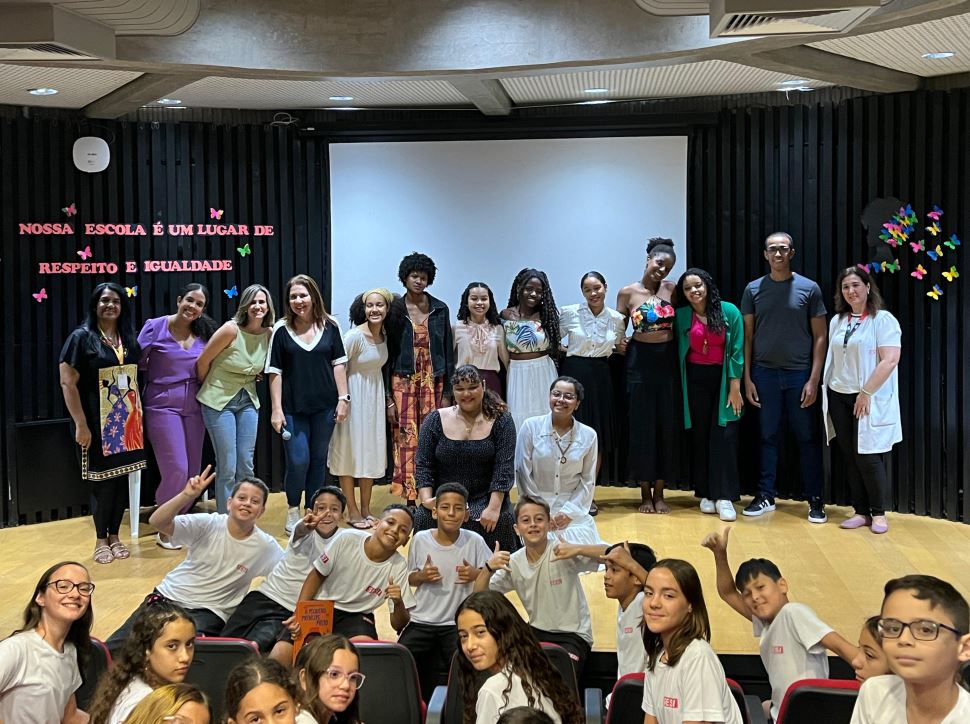 Em parceria com a Defensoria Pública Estadual, Escola Sesi do Furquim realiza evento com temática da Consciência Negra  