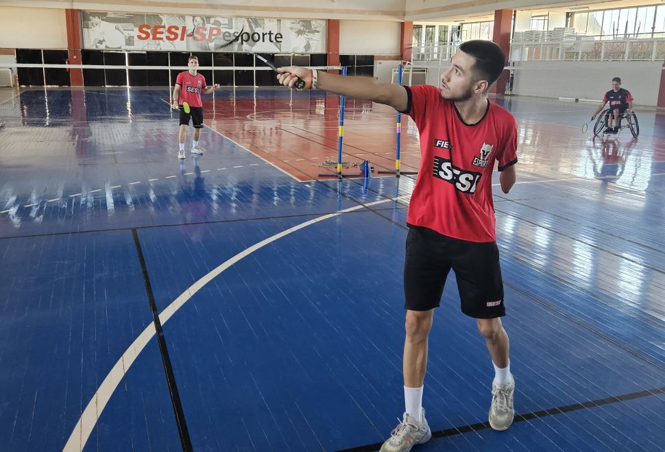 Atleta de Parabadminton do Sesi Prudente participa de competição no Egito