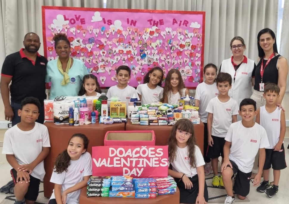 Alunos do SESI de Osvaldo Cruz promovem ação solidária para asilo da cidade durante atividade escolar 