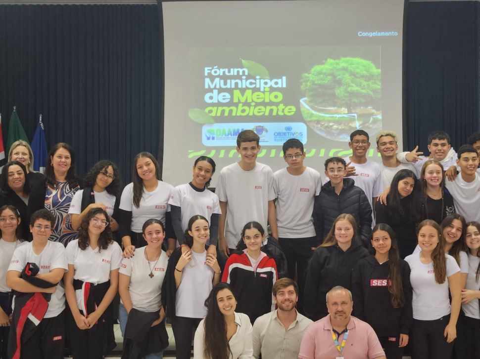 Alunos do Ensino Médio do Sesi Álvares Machado participam do Fórum Municipal de Meio Ambiente 