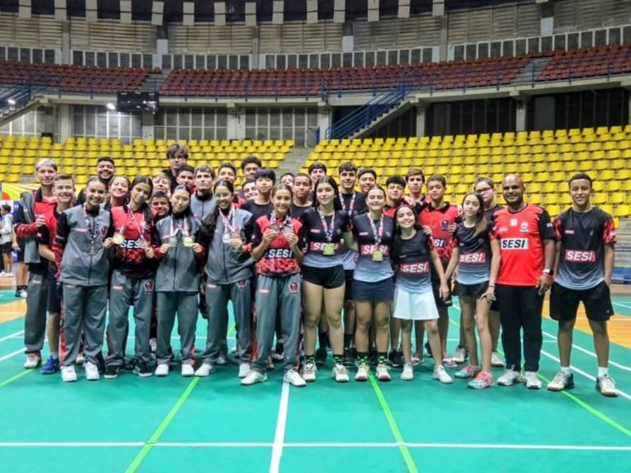 Badminton e parabadminton do Sesi-SP conquista mais de 40 medalhas no Circuito Estadual de 2026