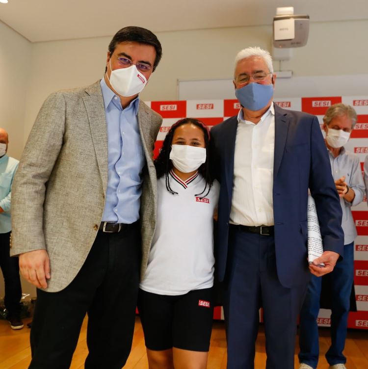 Vicioni com aluna Maria ALice