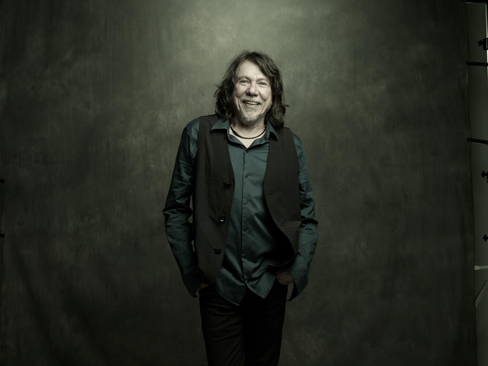 Lenine faz show gratuito no SESI Campinas Amoreiras