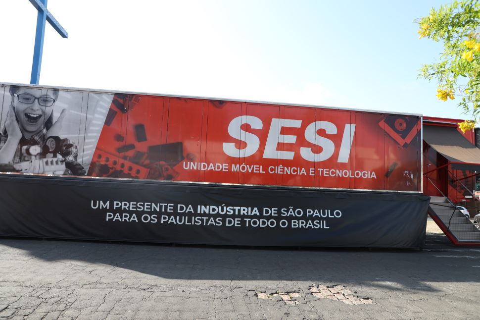 Unidade Móvel de Ciência e Tecnologia do Sesi-SP passa por três cidades da região de Campinas