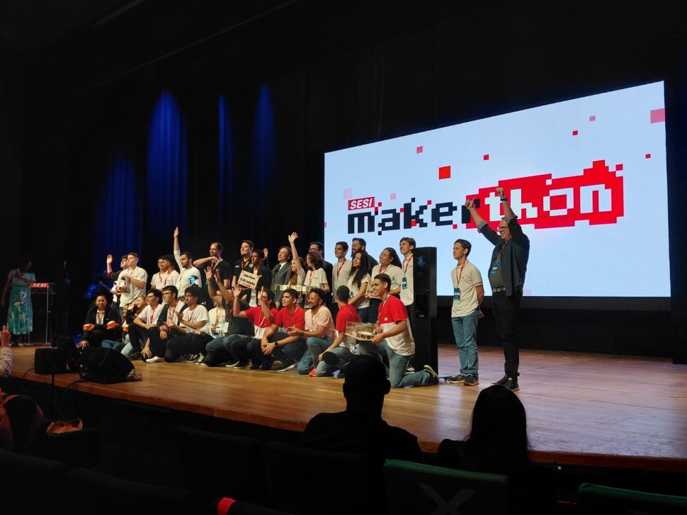 Alunos do Sesi Valinhos participam da final do Makerthon 2025