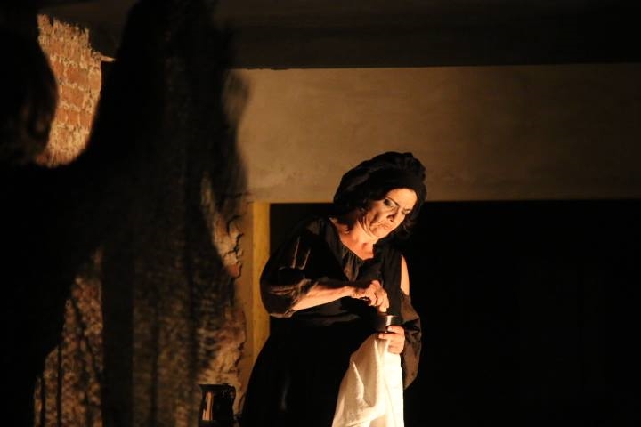 FRIO, inspirado na obra "O Corvo" de Edgar Allan Poe