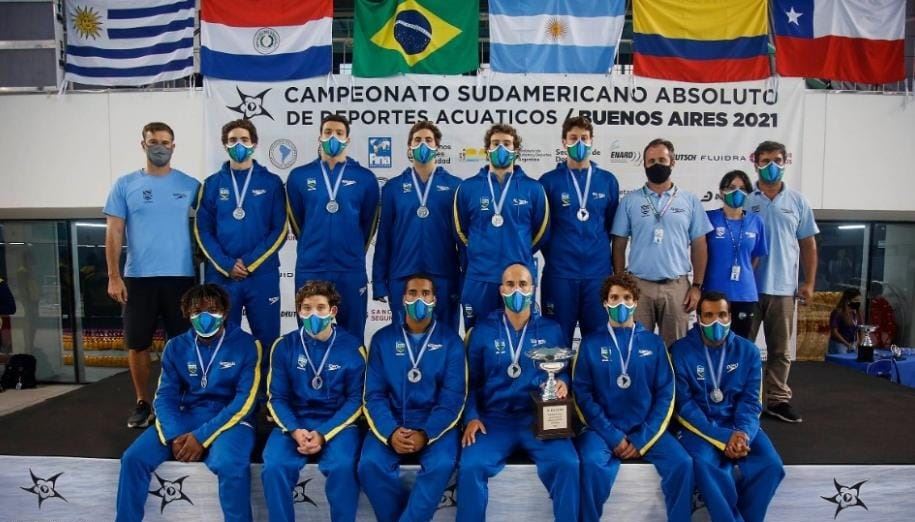 Atletas formados no Sesi Ribeirão Preto conquistam vice-campeonato no Sul-Americano de Polo Aquático