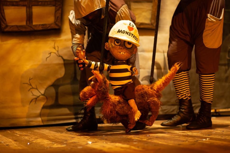 Peça "Monstros e Cia" é apresentada gratuitamente no Sesi Franca