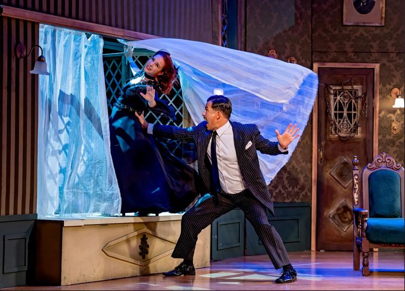 Comédia "De Perto Ninguém é Normal" chega ao Sesi Ribeirão Preto