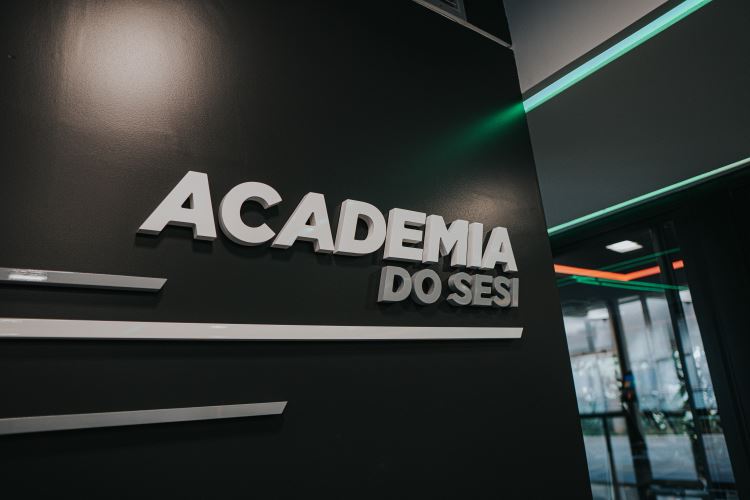 Academia 4