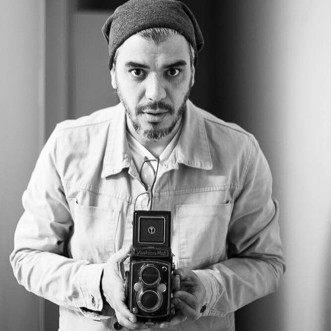 Os 30 anos do Núcleo de Artes Cênicas do SESI-SP são retratados em livro de fotografias