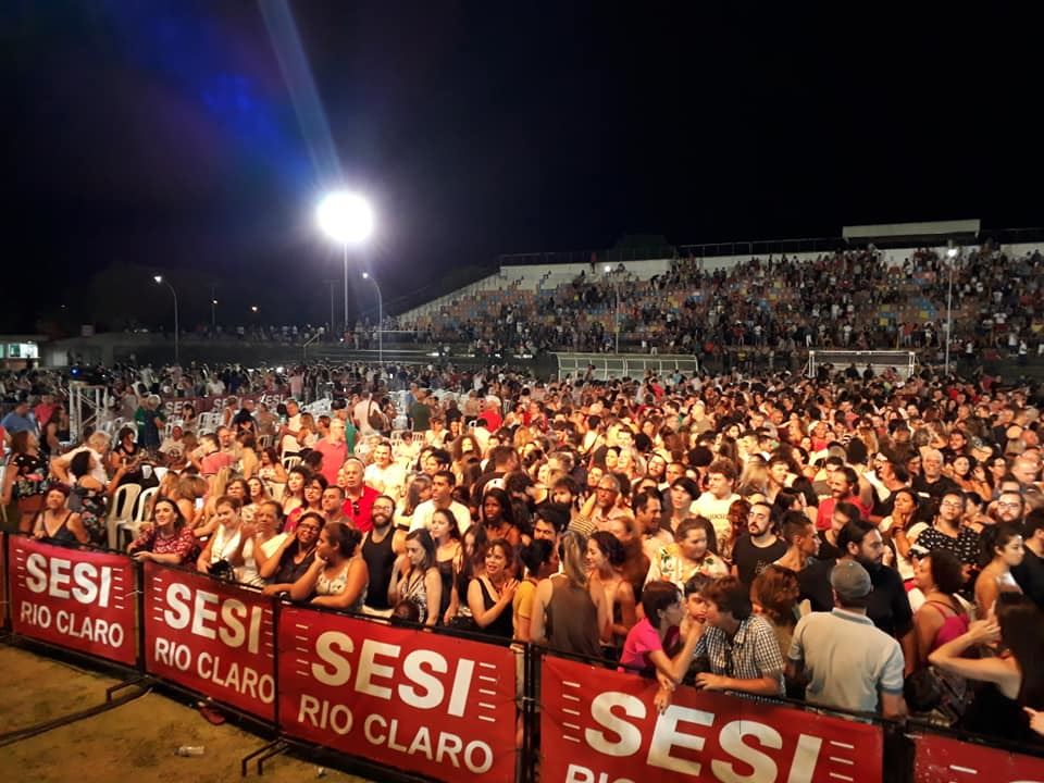 Mais de três mil pessoas assistiram ao show de Alceu Valença no SESI Rio Claro