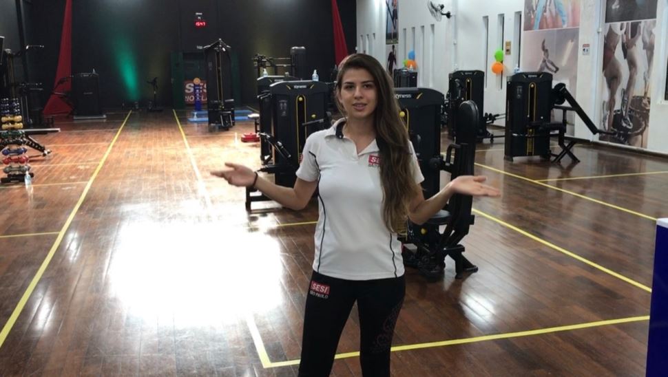 PROFESSORES DE ATIVIDADES ESPORTIVAS GRAVAM VÍDEO PARA MOSTRAR PROTOCOLOS DE SAÚDE ADOTADOS PELO SESI RIO CLARO