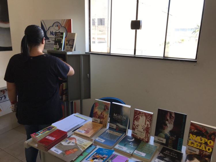 Mediação de leitura e exposição na Mondialle 