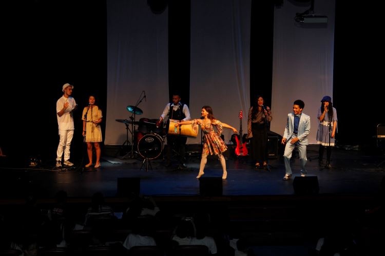 Abertura - Festival de Música Autoral 