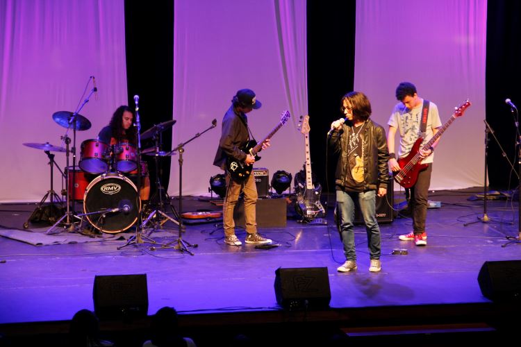 Abertura - Festival de Música Autoral 
