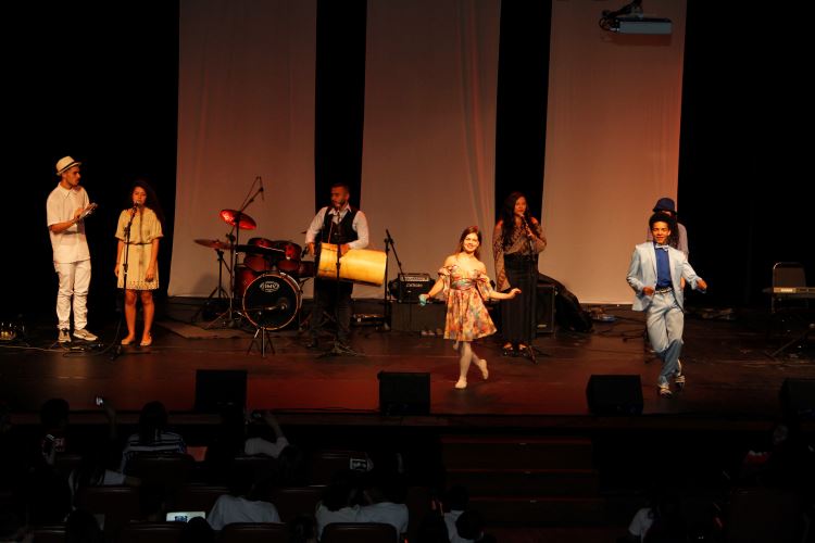 Abertura - Festival de Música Autoral 