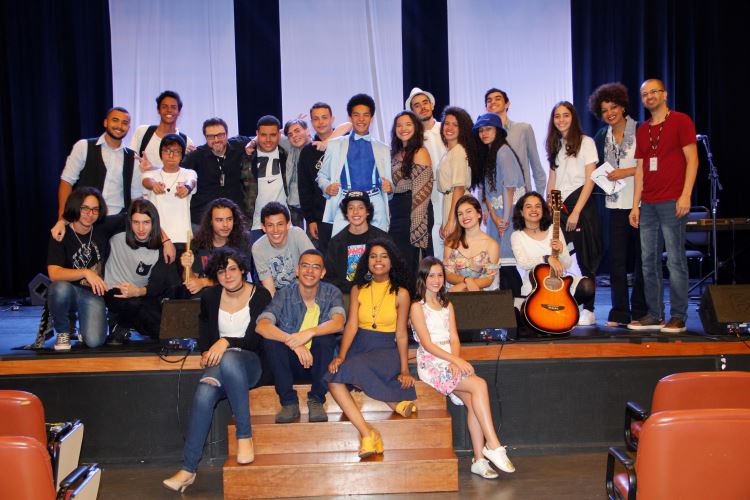 Abertura - Festival de Música Autoral 