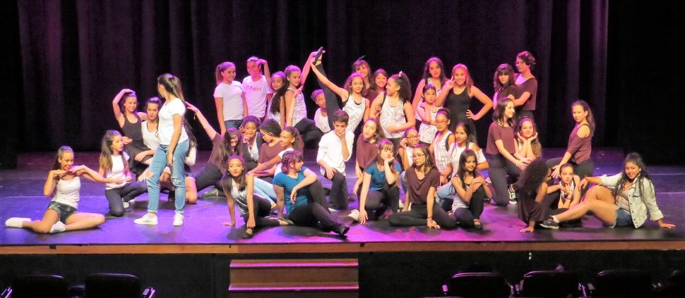 Coreografias carregadas de sentimentos e expressão marcam Mostra de Dança 