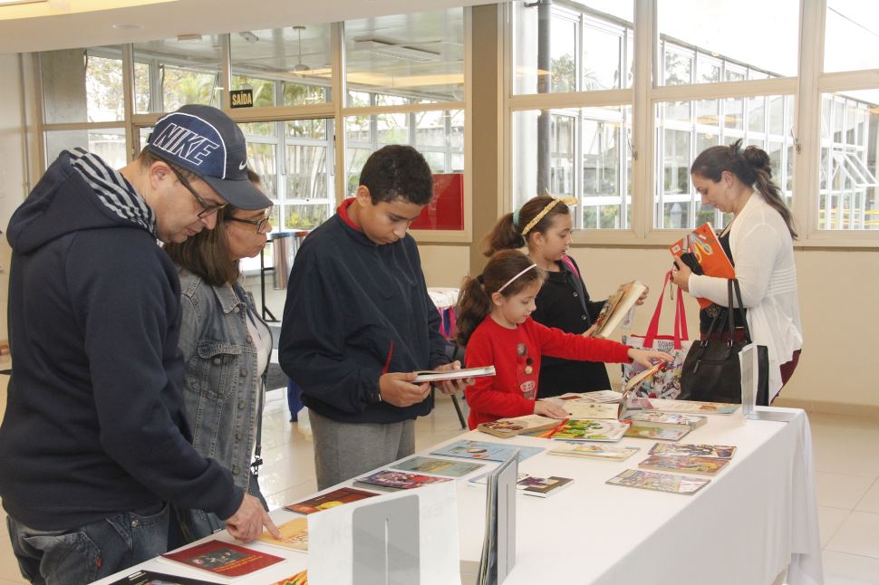 Diferentes linguagens artísticas marcam 1ª edição do Sábado Literário