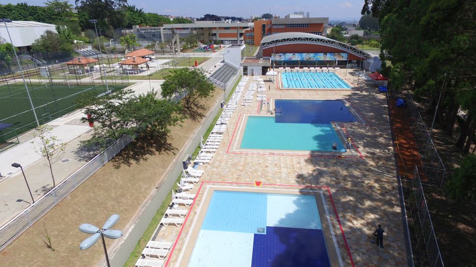 Piscinas: horários de funcionamento 