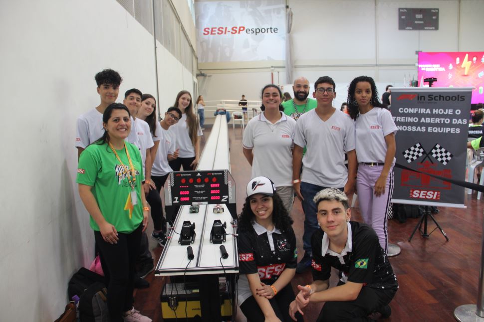 Estudantes do Sesi da região do Grande ABC disputam o Torneio F1 in Schools na etapa nacional do Festival de Robótica