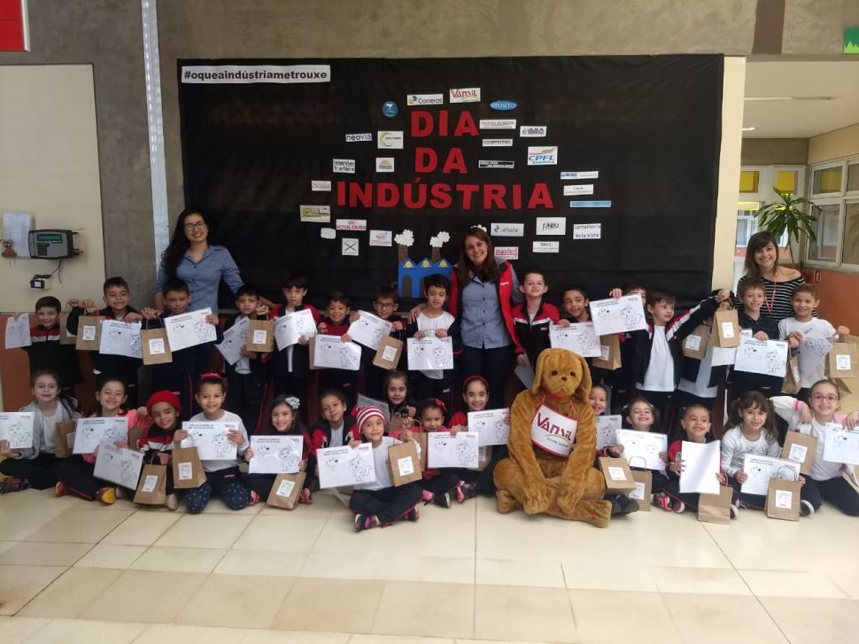 Comemoração ao Dia da Indústria no Sesi Descalvado