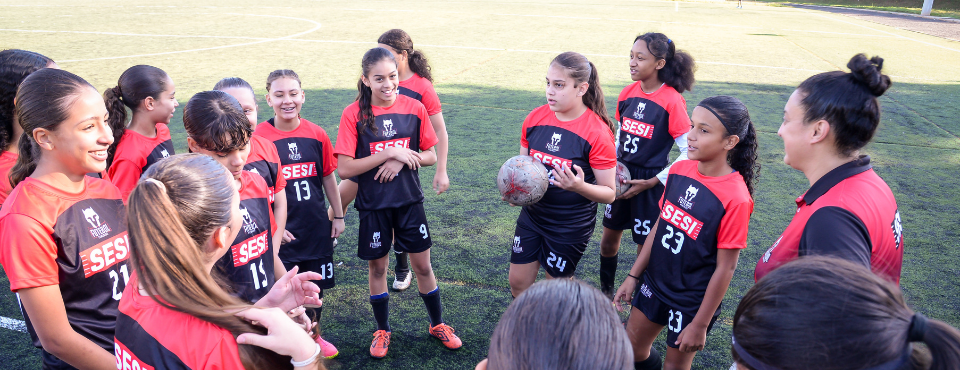 SESI São Carlos promove Festival de Futebol Feminino celebra trajetória e integração das atletas