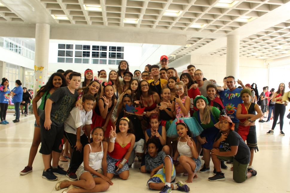 Grito de Carnaval do SESI São José do Rio Preto movimentou alunos, professores, familiares e comunidade