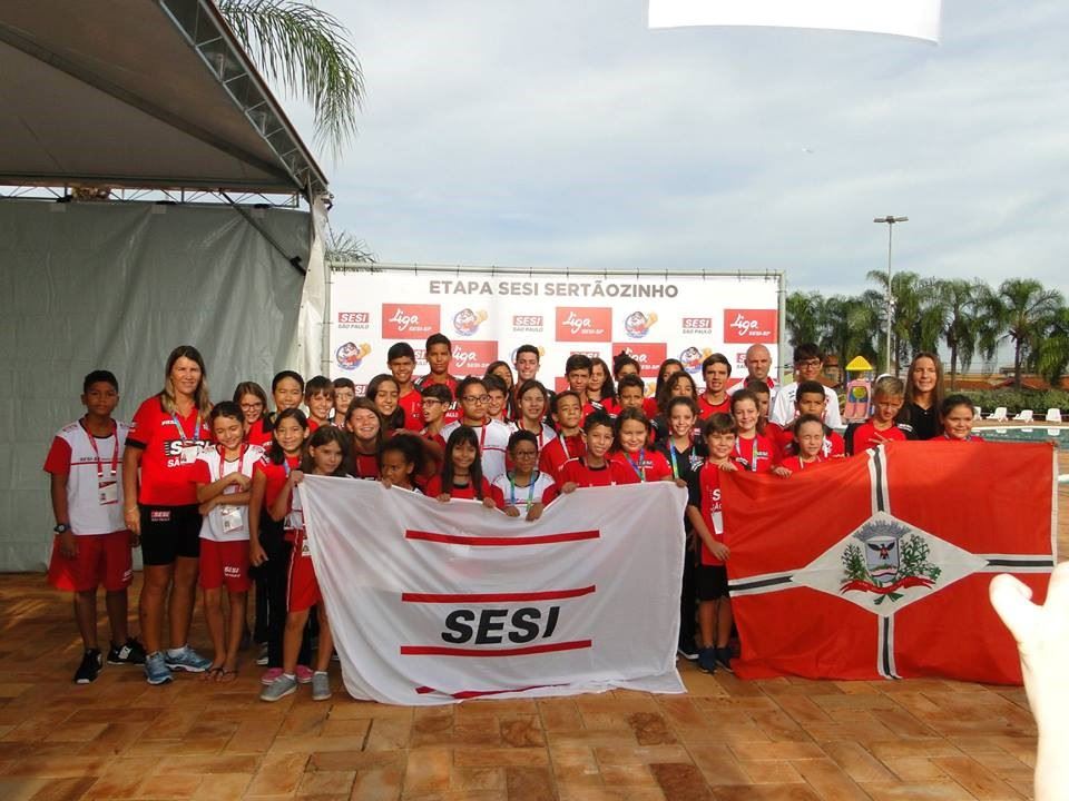 Equipe do SESI São José do Rio Preto participa da I Etapa Liga SESI de Natação em Sertãozinho