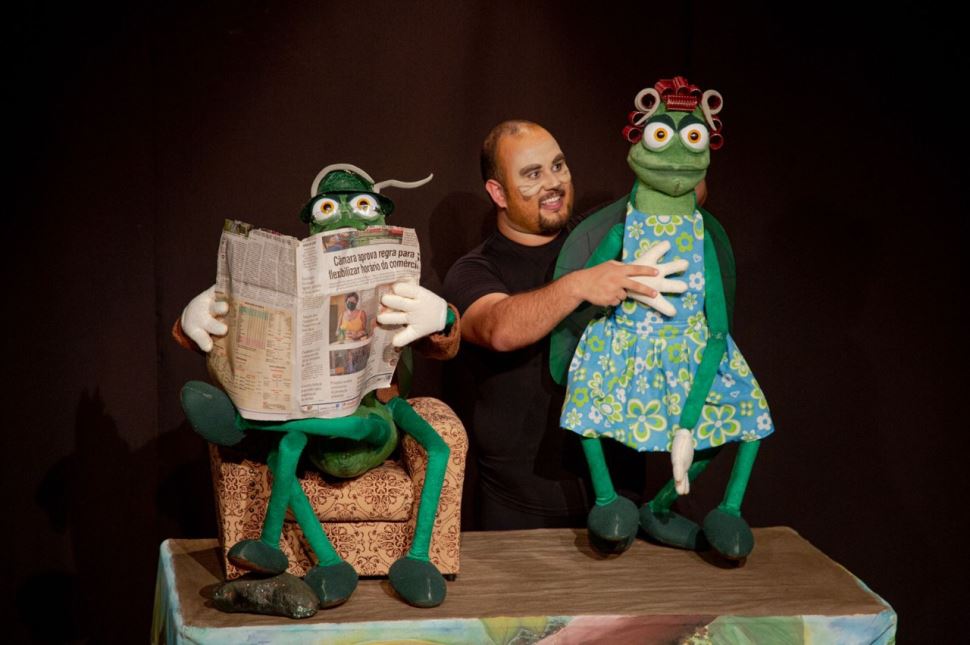 Sesi Rio Preto recebe espetáculo infantil ‘Era uma vez… A Cigarra e a Formiga’