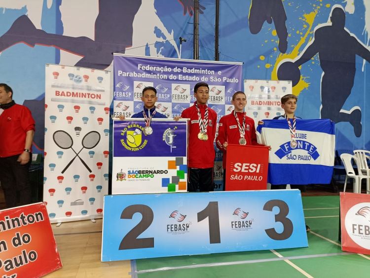 3 etapa estadual badminton 22