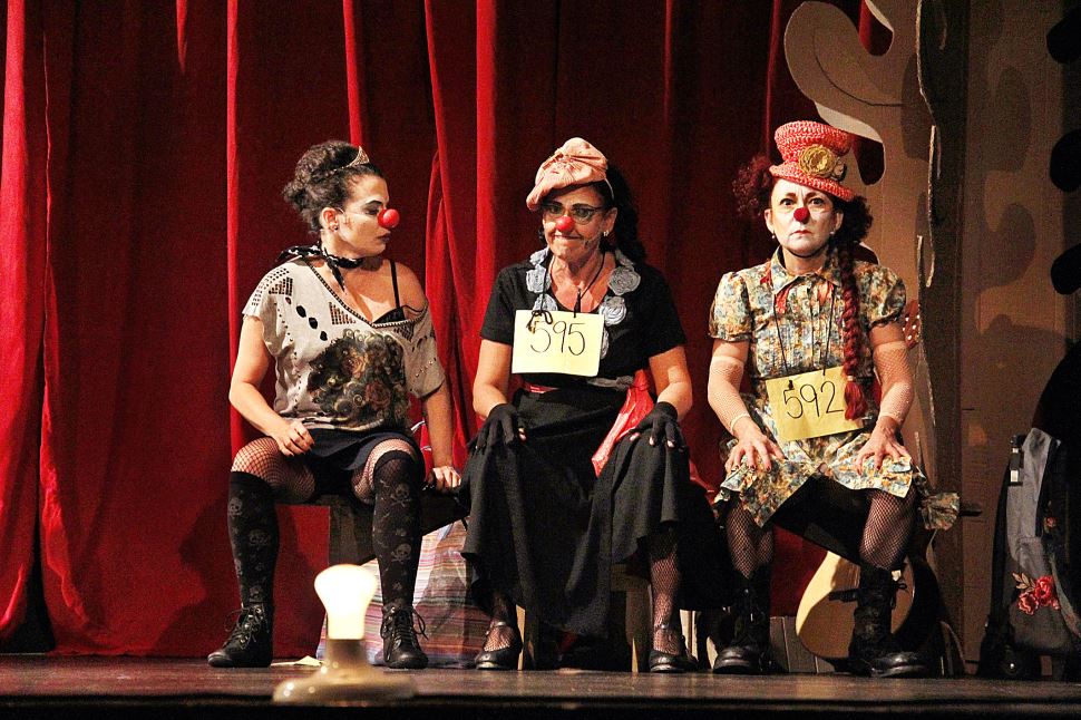 Sesi Rio Preto recebe espetáculo “Um Musical de Palhaças”