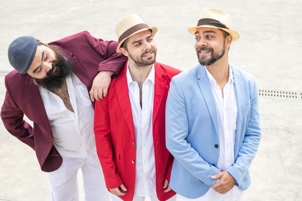 Trio Gato com Fome se apresenta no Sesi Rio Preto