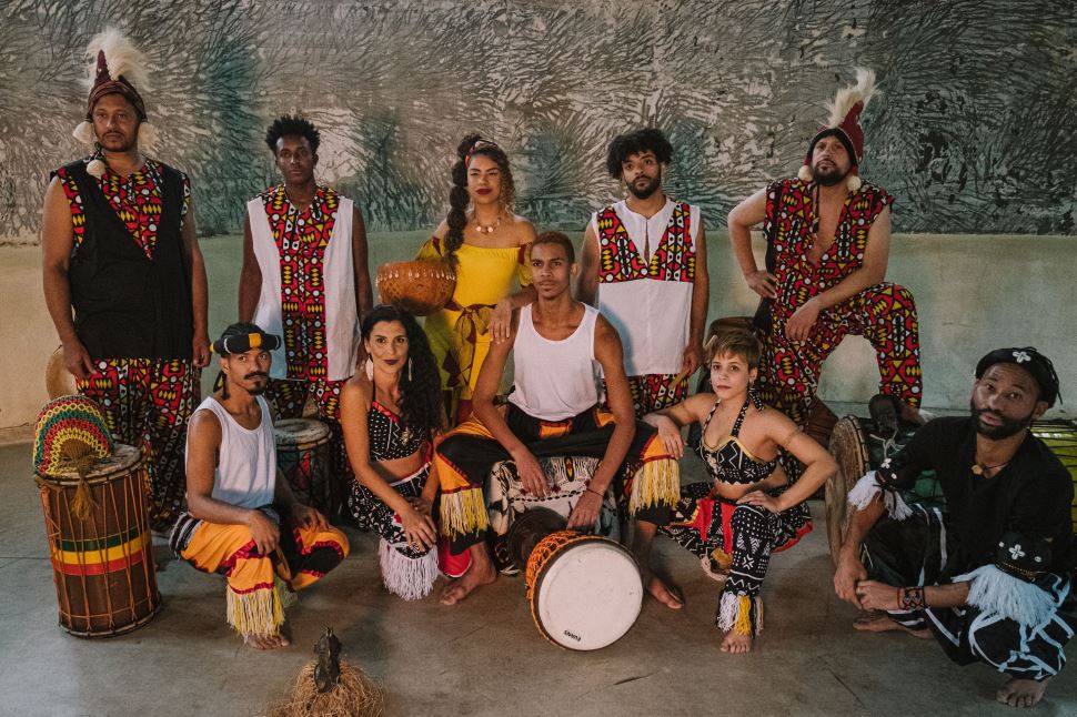 Espetáculo de dança inspirado na cultura Mandingue chega no Sesi Rio Preto