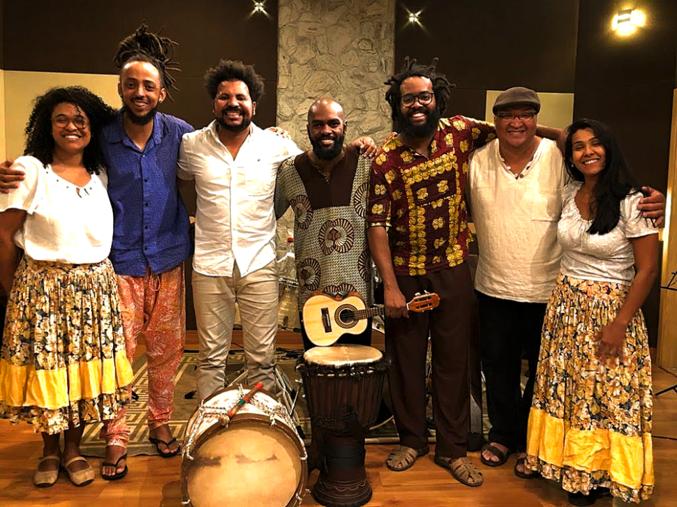 Grupo exalta matriz africana do samba em show no Sesi Rio Preto