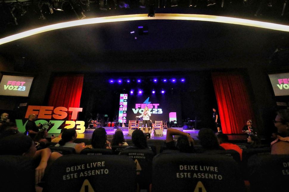 Etapa final do Fest Voz reúne quase 4 mil pessoas no Sesi Rio Preto
