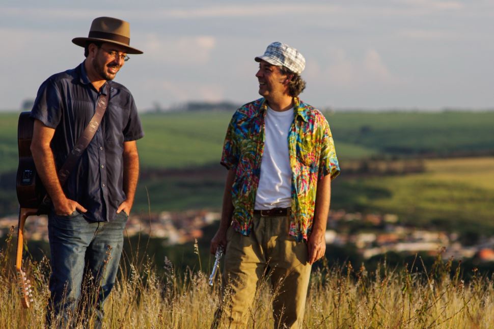 Show destaca mescla de sonoridades brasileiras e ressalta importância da educação ambiental através do resgate da cultura regional