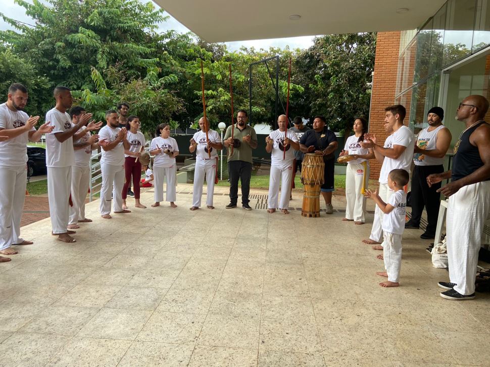 Garanta seu lugar na oficina de capoeira 