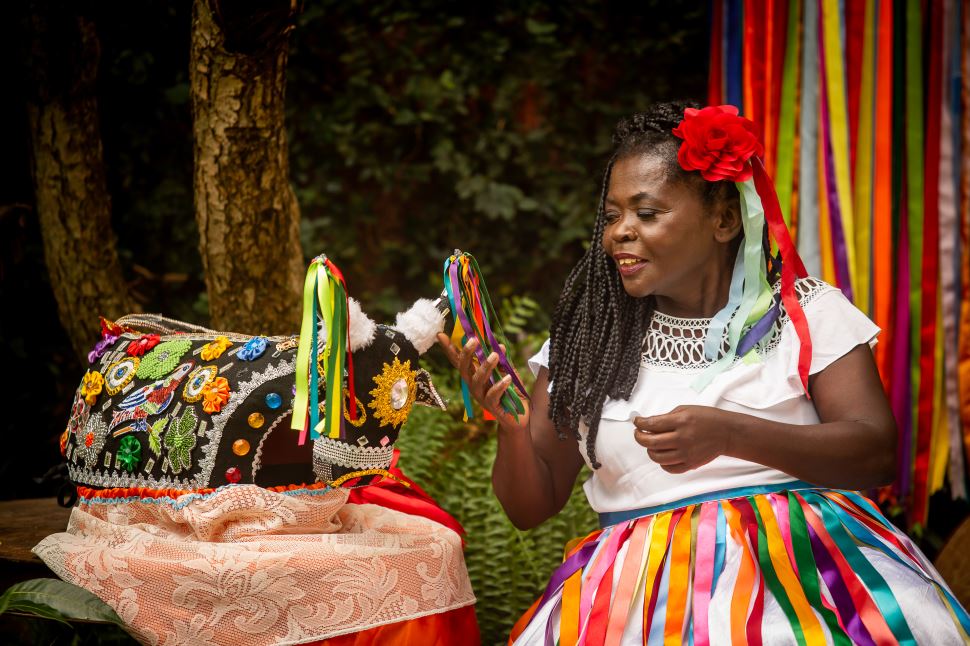 Contação de história celebra Bumba Meu Boi maranhense no Centro Cultural Sesi Rio Preto 