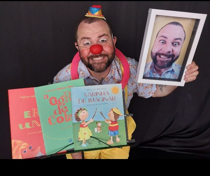 Contação de História traz brincadeiras de circo e poesias!