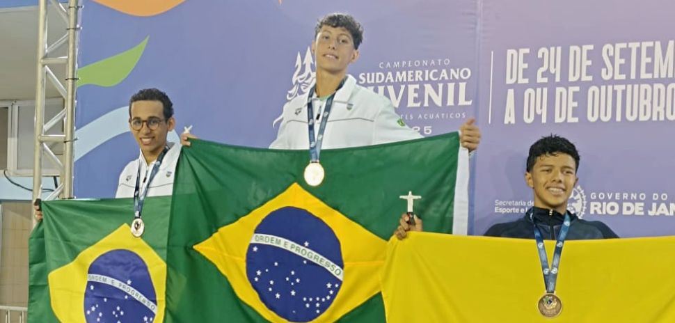 Felipe Catuta, nadador do SESI Rio Preto, conquista medalha de ouro no Campeonato Sul-Americano Juvenil de Natação