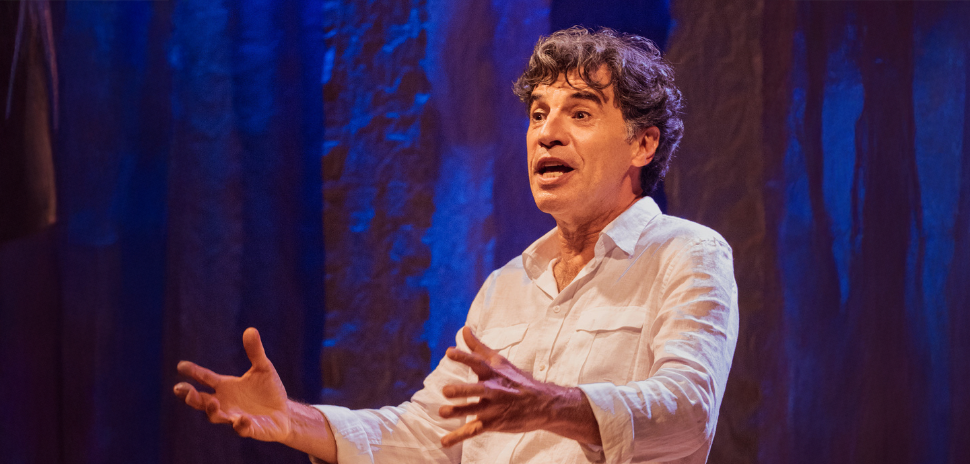 Ator Paulo Betti apresenta o espetáculo “Autobiografia Autorizada”, no SESI Rio Preto