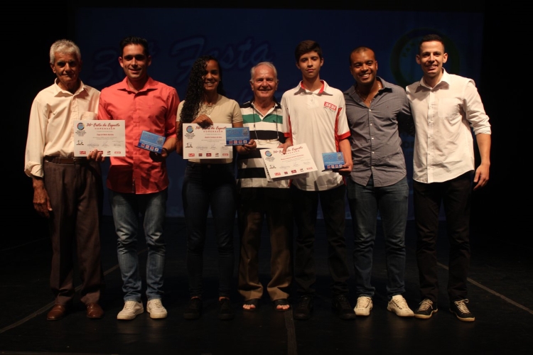 Mateus Amaral Ferreira e Prof. Rafael Ribeiro Brochado - Futsal Masculino SUB 14