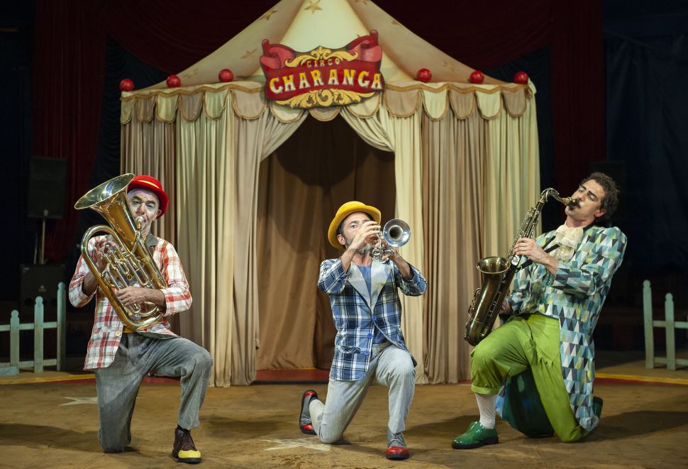 Respeitável público o SESI Sorocaba apresenta Circo Charanga