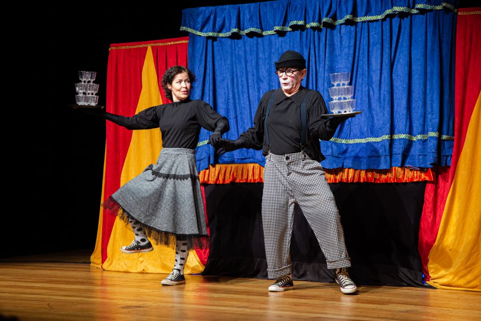 O Teatro Sesi Sorocaba apresenta a Cia Circo de Bonecos com o espetáculo “CIRCUS A NOVA TOURNÈE”