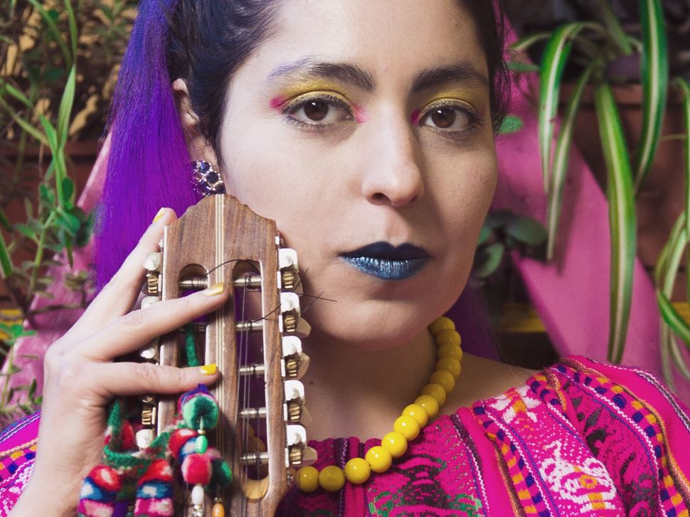 Sofia Viola se apresenta no Teatro Sesi Sorocaba