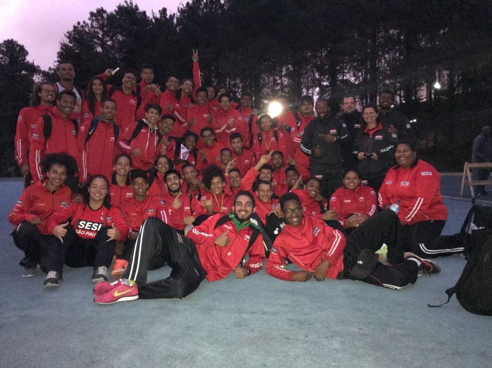 Atletas das equipes de Treinamento em Atletismo do SESI-SP participam do Campeonato Estadual sub-16 e sub-18